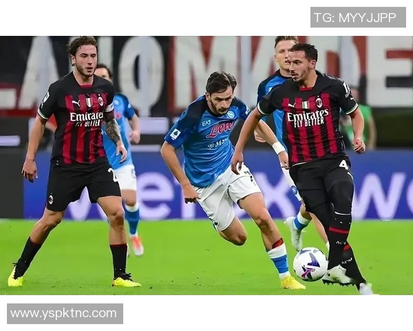 尤文图斯豪取联赛冠军？AC米兰挑战者身份引发球迷热议