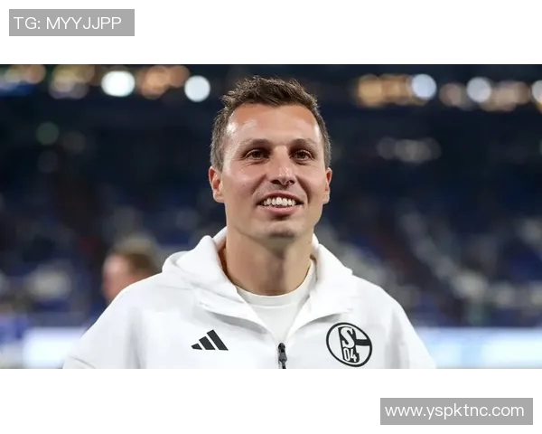 沙尔克04主帅力挺球队,赞赏表现出色的发挥 沙尔克04主帅力挺球队,赞赏表现出色的发挥